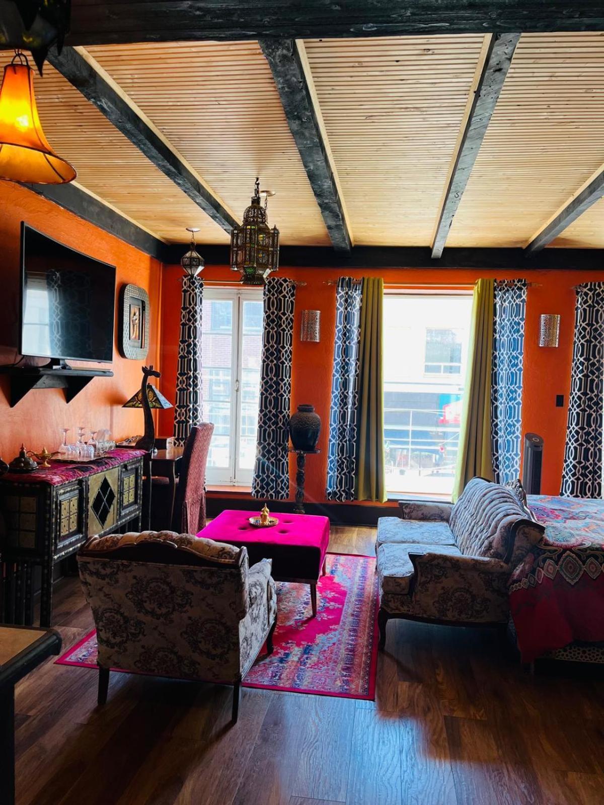 Du Monde Apartment